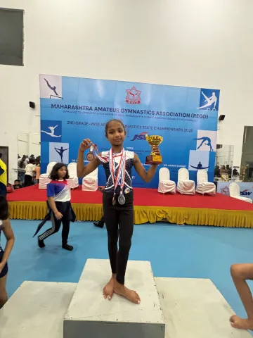 Silver, Bronze & a Top 6 Finish for Nyra!