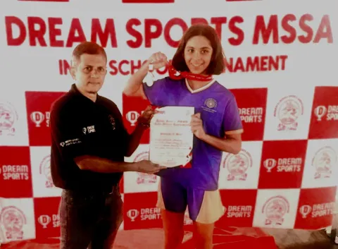 Anahita Mehendale & Relay Team Shine at MSSA Swimming!