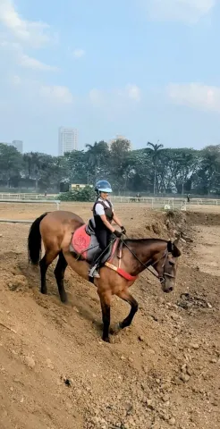 Roohani Khanna Wins Gold at Cross-Country Outride Event