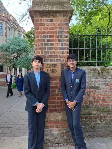 NMAJS & DAIS Students Excel at ICYD Finals at Oxford Union