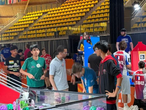 Team Kryptonite Shines at the FIRST Tech Challenge European Premier Event 2026