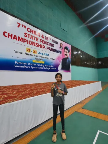 Vedikka Srinivvasan Won Gold at State Fencing Championship